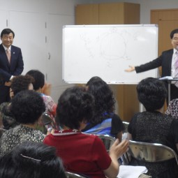 내 몸을 살리는 건강상식 -남구청장님 방문 2011.7.12 이미지