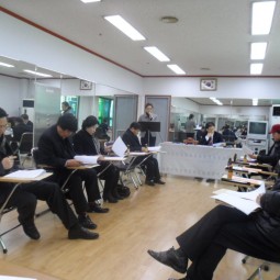 null align=middle src=