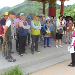 강진유적답사 무위사 앞 이미지